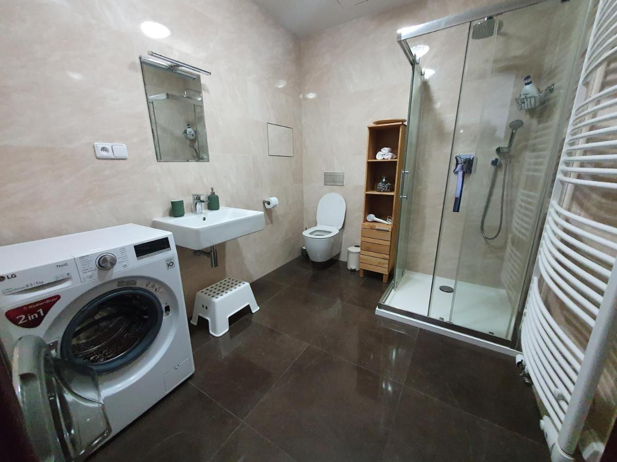 Апартаменти Apartman S Wellness Карлові Вари Екстер'єр фото